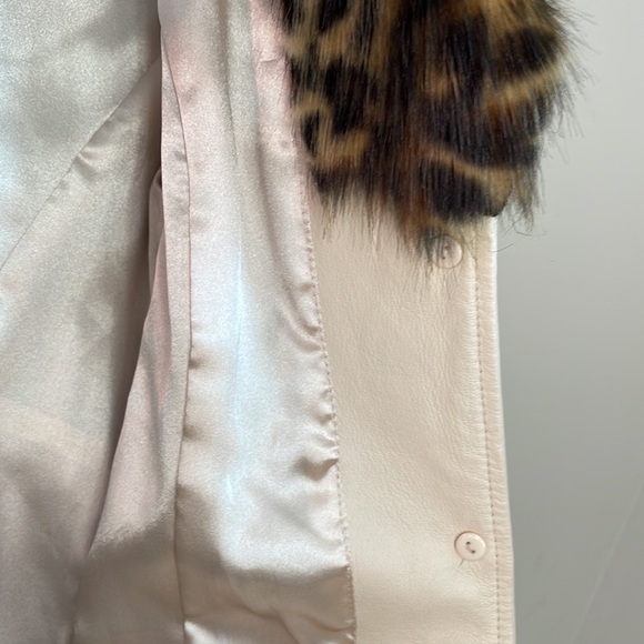 Vintage Terry Lewis Leather Coat - Cheetah print fur trim - Picture 8 of 8